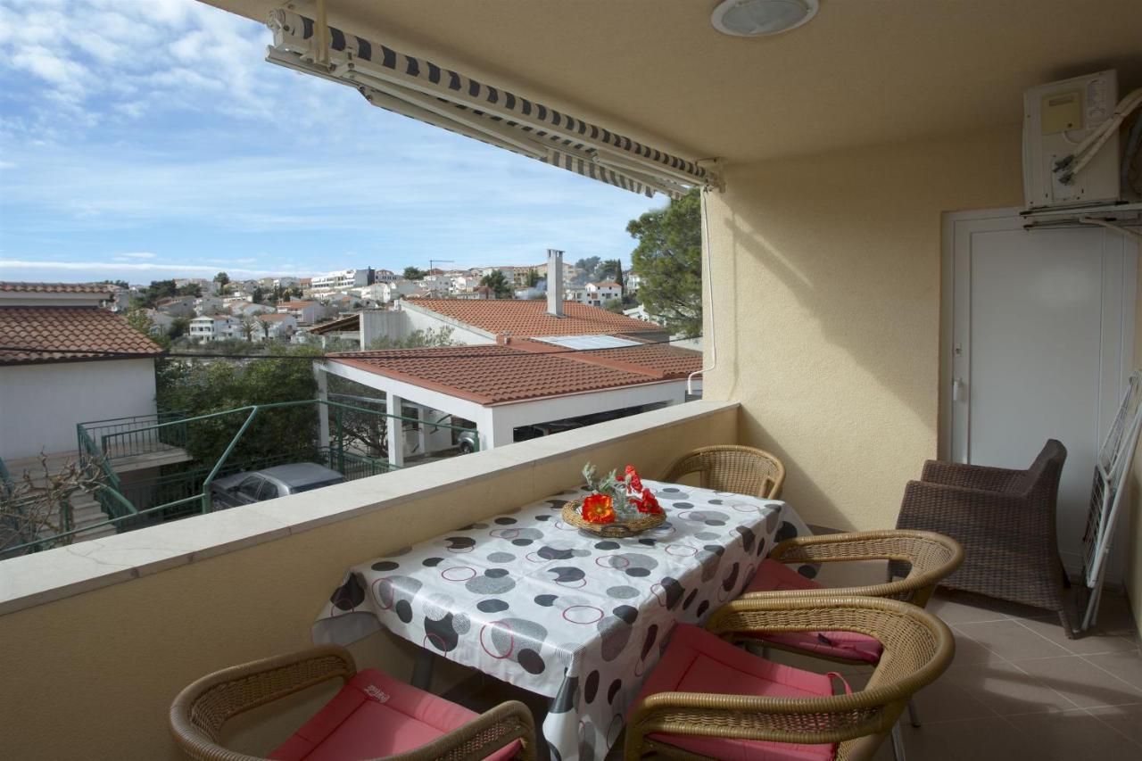 Apartments Gudelj Trogir Exterior foto