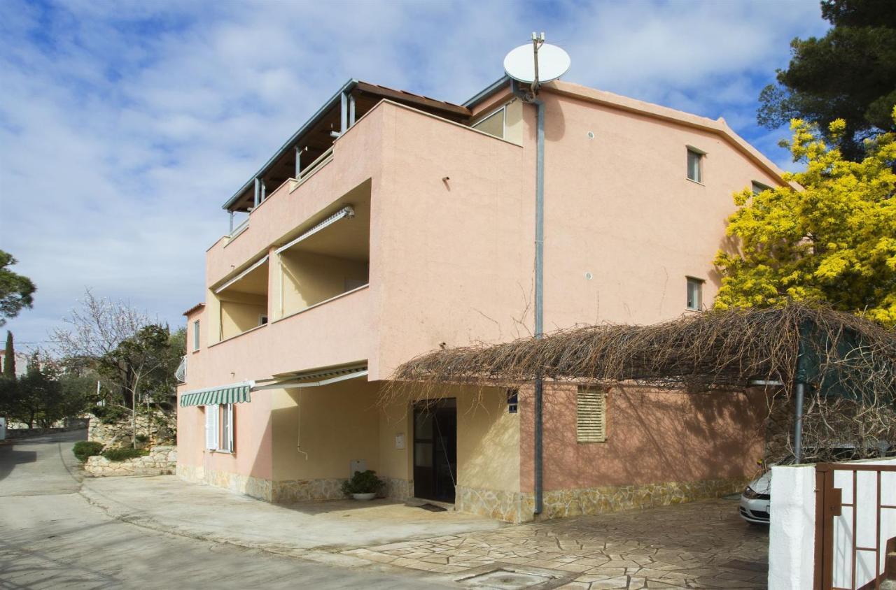 Apartments Gudelj Trogir Exterior foto
